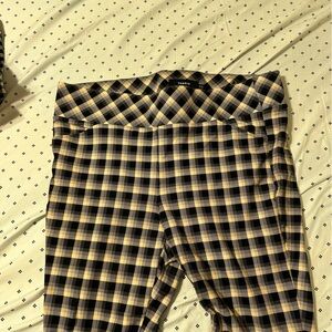 Gorgeous, gorgeous gorgeous bellbottoms like work pants
